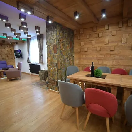 Drugarska Prica * יהורינה