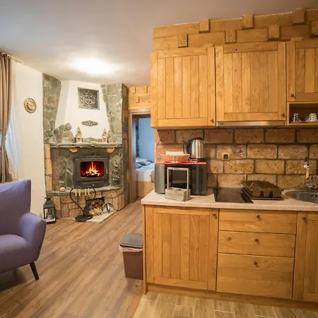 Drugarska Prica * יהורינה